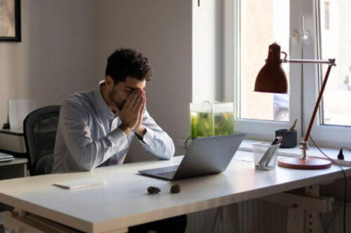 Lee más sobre el artículo Estrés post vacacional: ¿Cómo manejar la vuelta al trabajo?